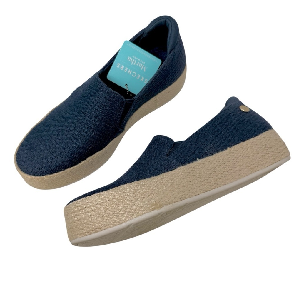 Martha Stewart Skechers BOBS Sesame By The Bay espadrilles
Shoes size 6 Navy New